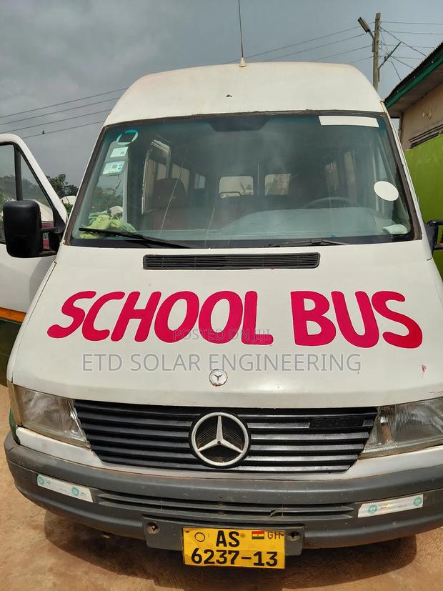 Mercedes-Benz Sprinter 2005 White