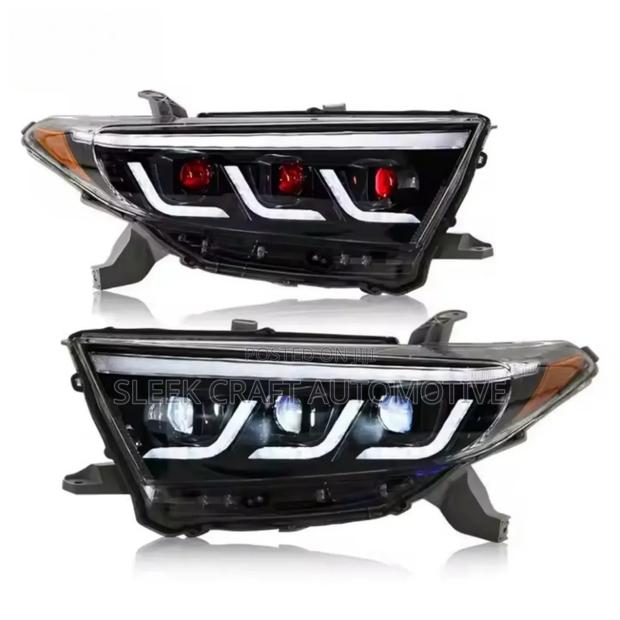 2012-2013 Toyota Highlander Headlights