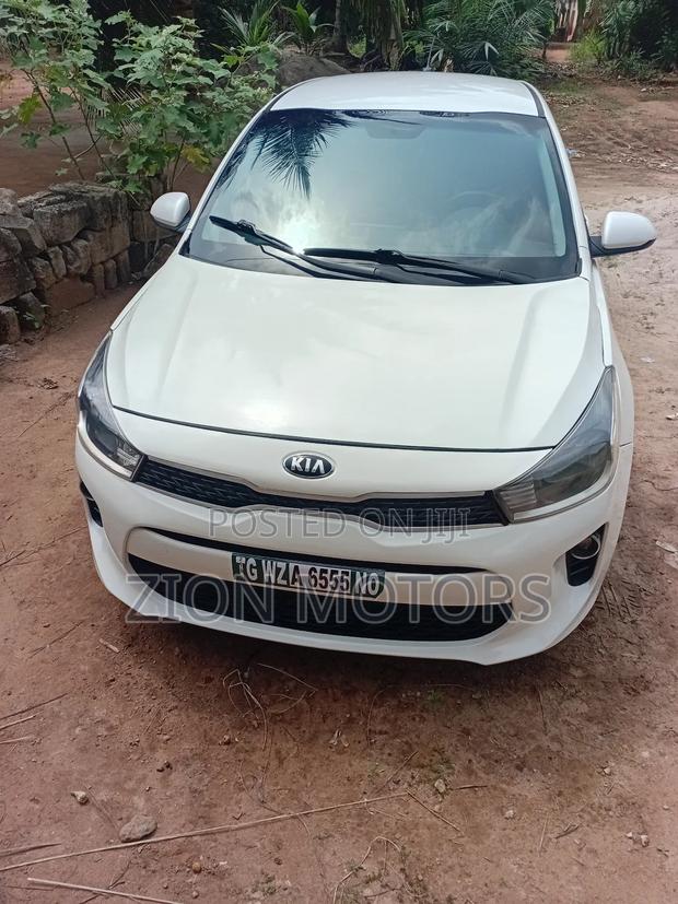 Kia Rio EX Hatchback 2018 Gray