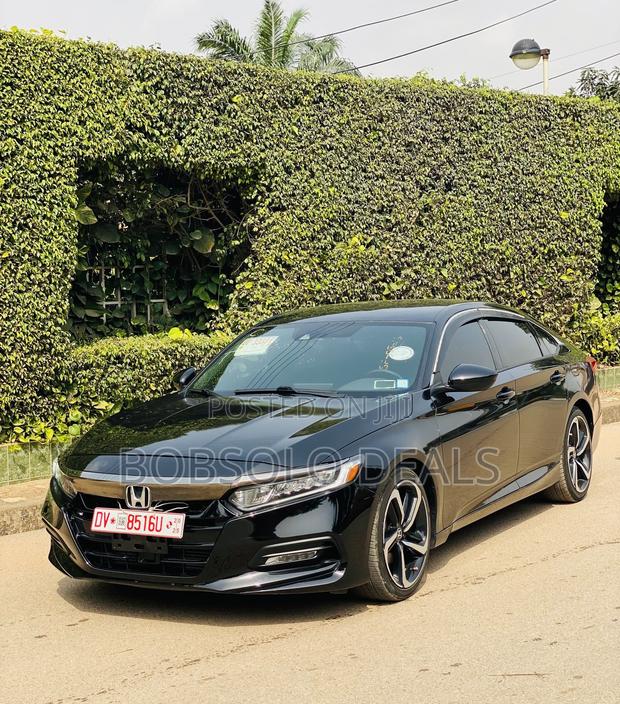 Honda Accord Sport (1.5L 4cyl Turbo CVT) 2019 Black