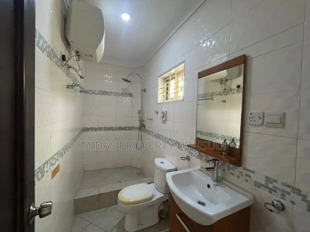 8bdrm House in Cantonment, Cantonments for rent photo 20