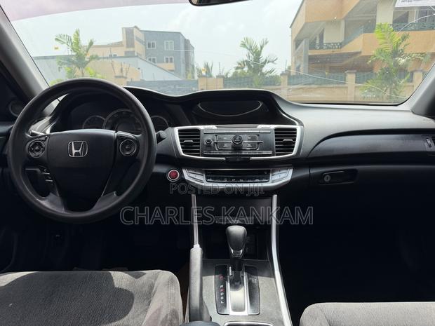 Honda Accord EX-L 4dr Sedan (2.4L 4cyl CVT) 2015 Black photo 7