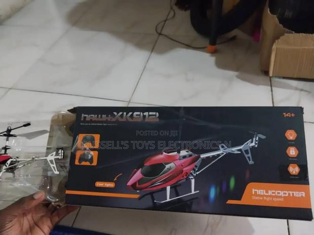 Helicopter With Lights and Remote Control Forsale photo 2