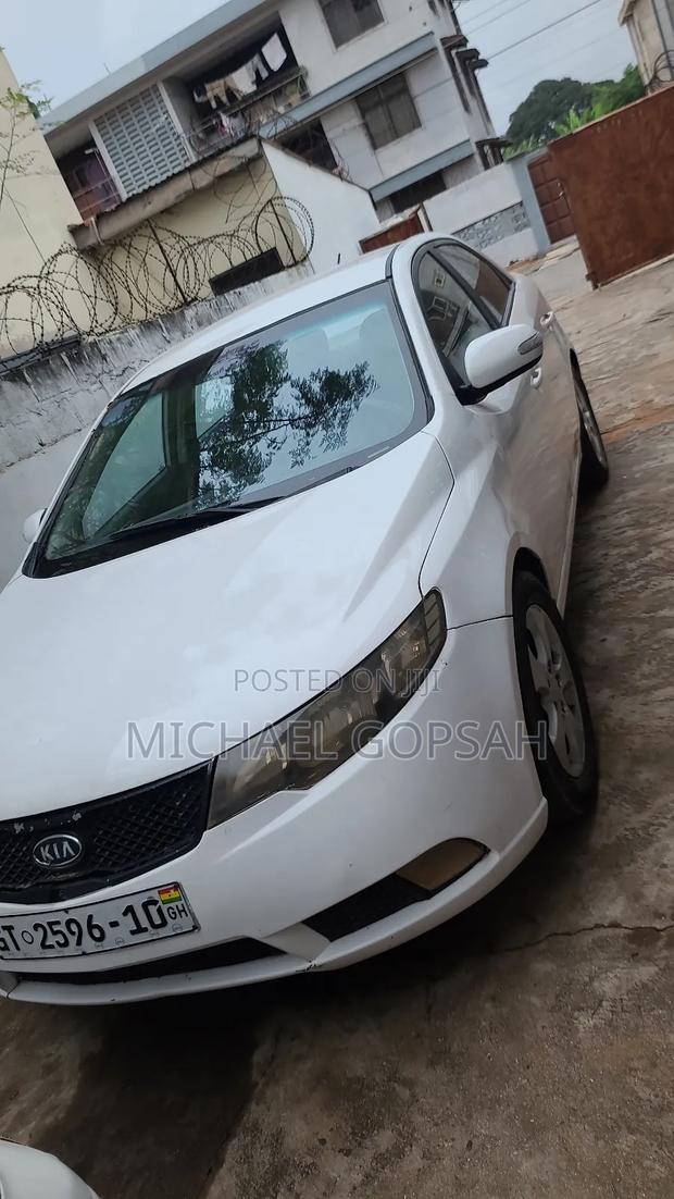 Kia Cerato 2010 White