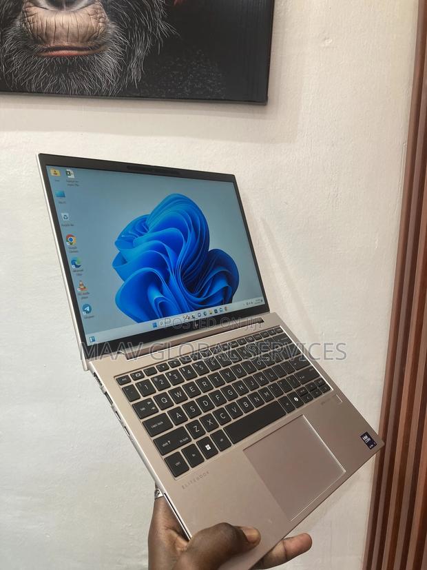 Laptop HP Elite X360 830 G10 32GB Intel Core Ultra 7 SSD 512GB photo 2