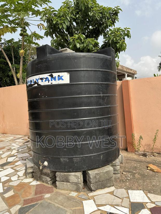 Black Polytank