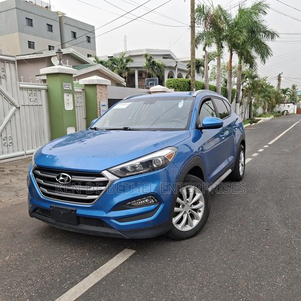 Hyundai Tucson SE AWD 2018 Blue