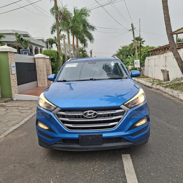 Hyundai Tucson SE AWD 2018 Blue photo 3