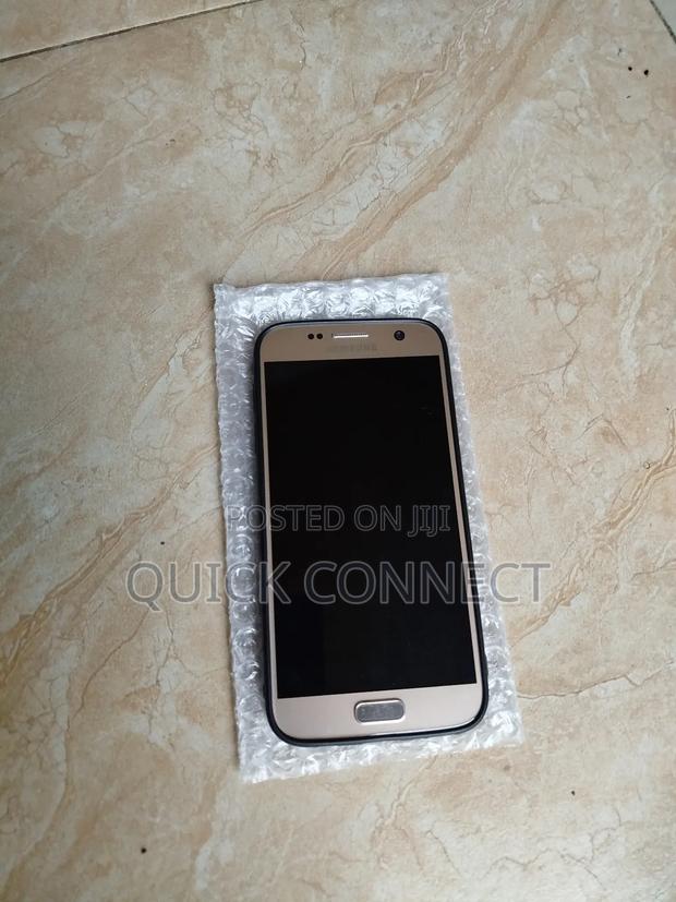 Samsung Galaxy S7 32 GB Gold