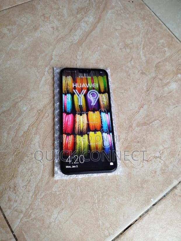 Huawei Y9 2019 128 GB Black photo 4