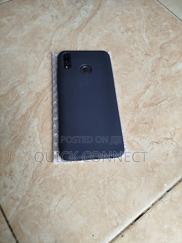 Huawei Y9 2019 128 GB Black photo 3