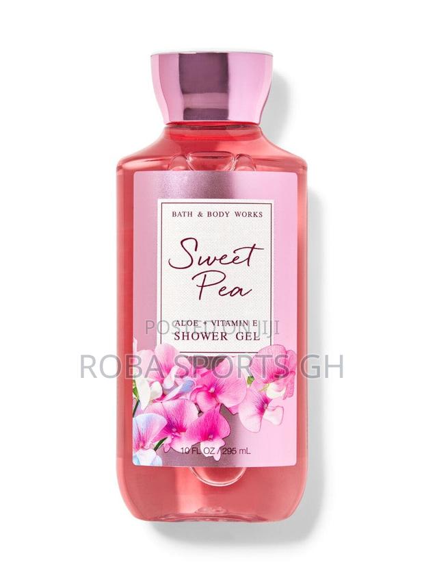 Bath And Body Works Body Wash · Photo 4