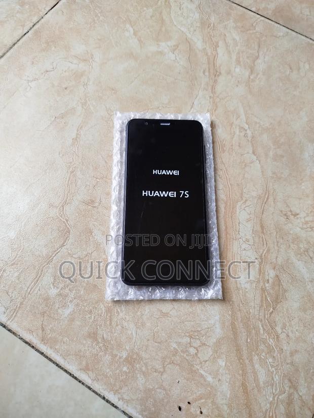 Huawei P Smart 128 GB Black photo 2