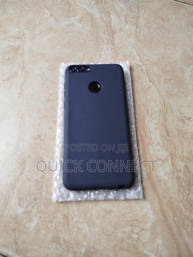 Huawei P Smart 128 GB Black photo 3
