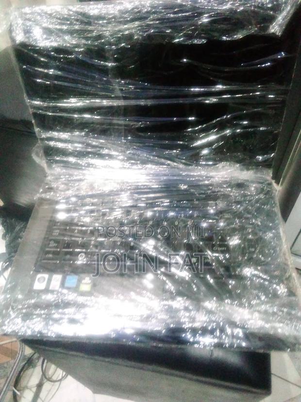 Laptop Fujitsu Amilo Pi3560 8GB Intel HDD 320GB photo 2