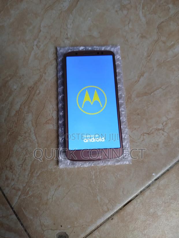 Motorola Moto G6 32 GB Gold photo 4