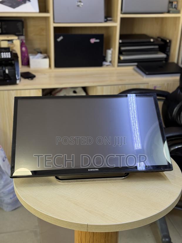 Samsung S24c770ts 24-Inch Touchscreen Led Monitor – Full Hd