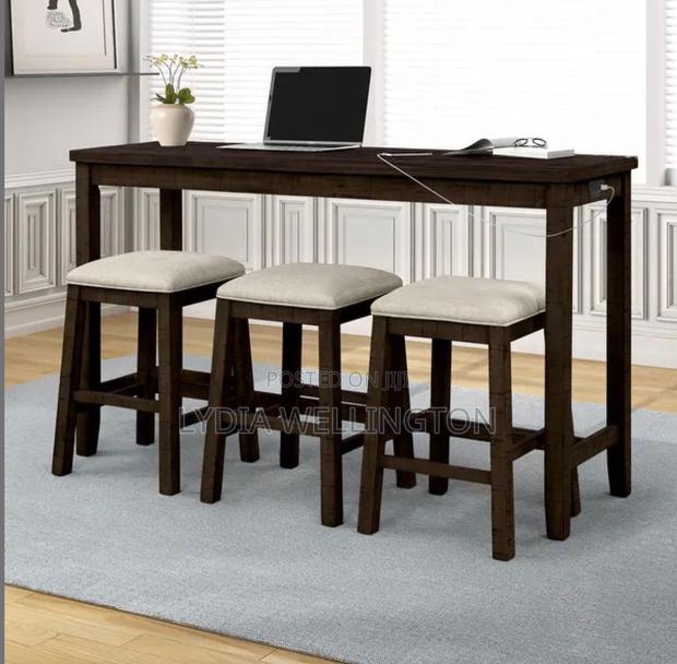 Furnitures photo 4