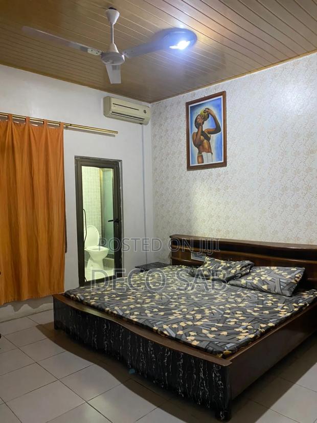 Fully Furnished 2bedroom photo 15