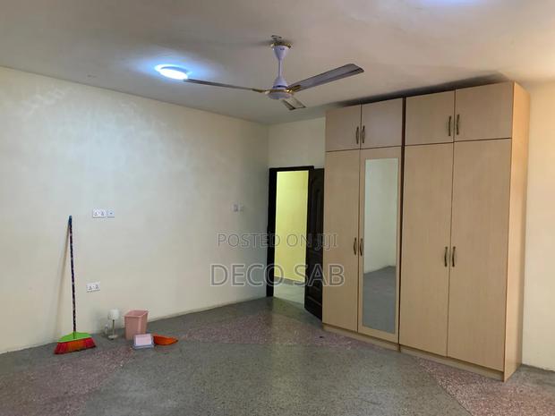 3 Bedroom Apartment photo 6