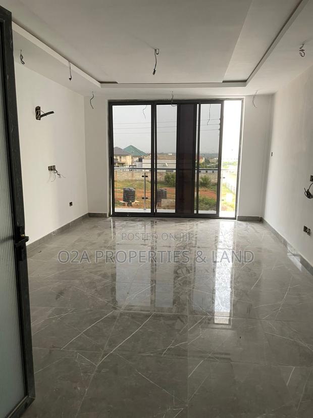 3bdrm House in East Legon Hills for sale photo 7