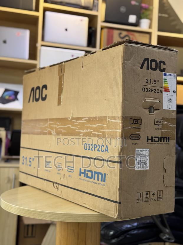 Aoc 32” QHD Usb-C Monitor With Speakers Hub photo 2