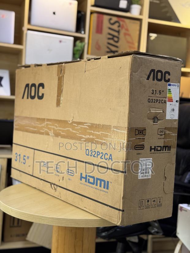 Aoc 32” QHD Usb-C Monitor With Speakers Hub photo 3