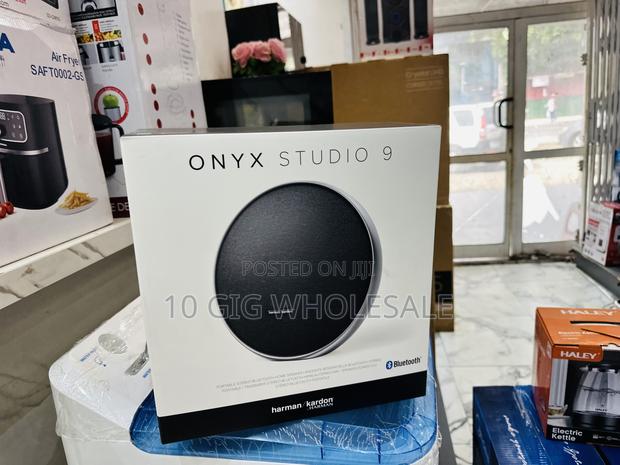 Geab Your Favorite Harman Kardon Bluetooth Speaker Onyx 9