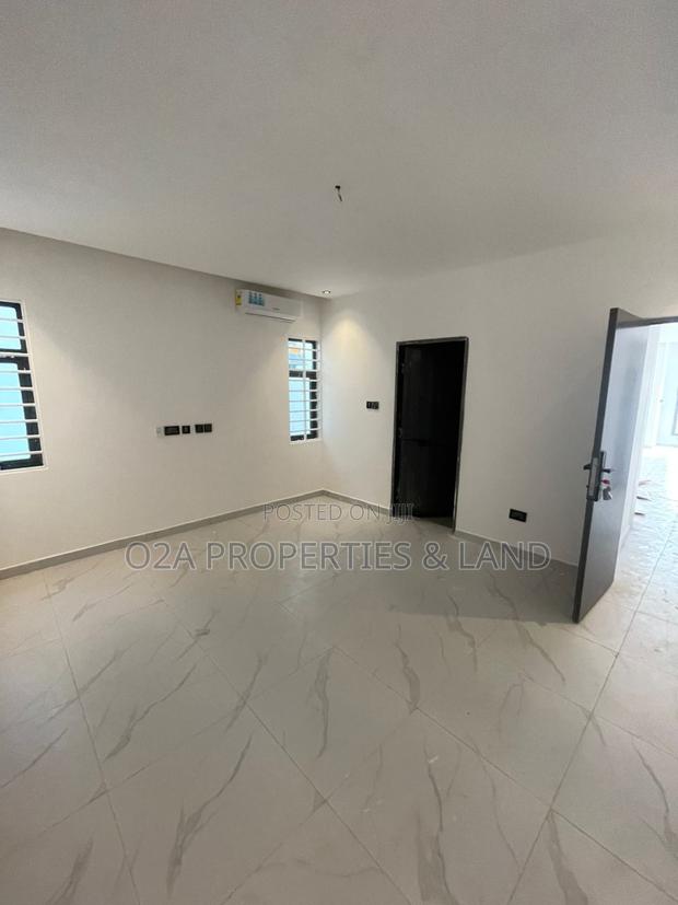 3bdrm House in East Legon Hills for sale photo 5