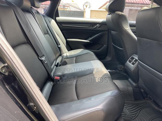Honda Accord Sport 2.0T 2018 Black photo 5