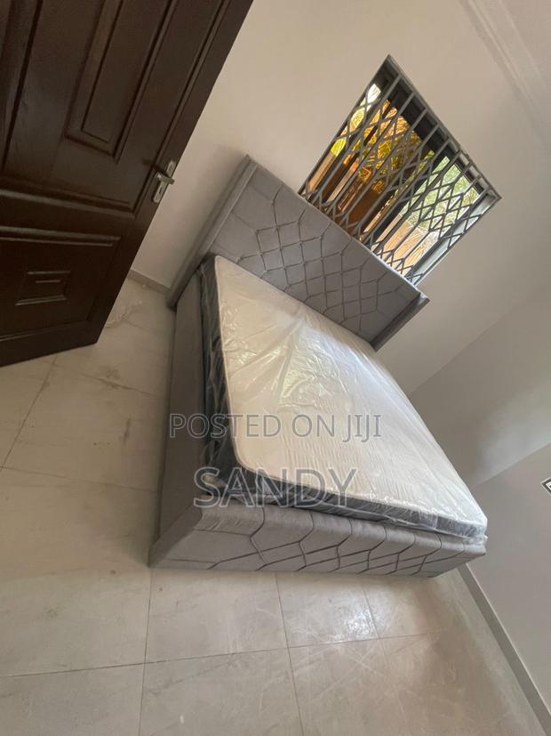 Double Frame Bed (54x75)