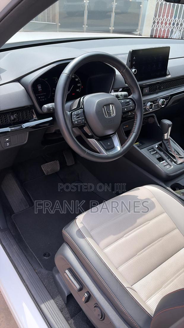 Honda CR-V 2025 White