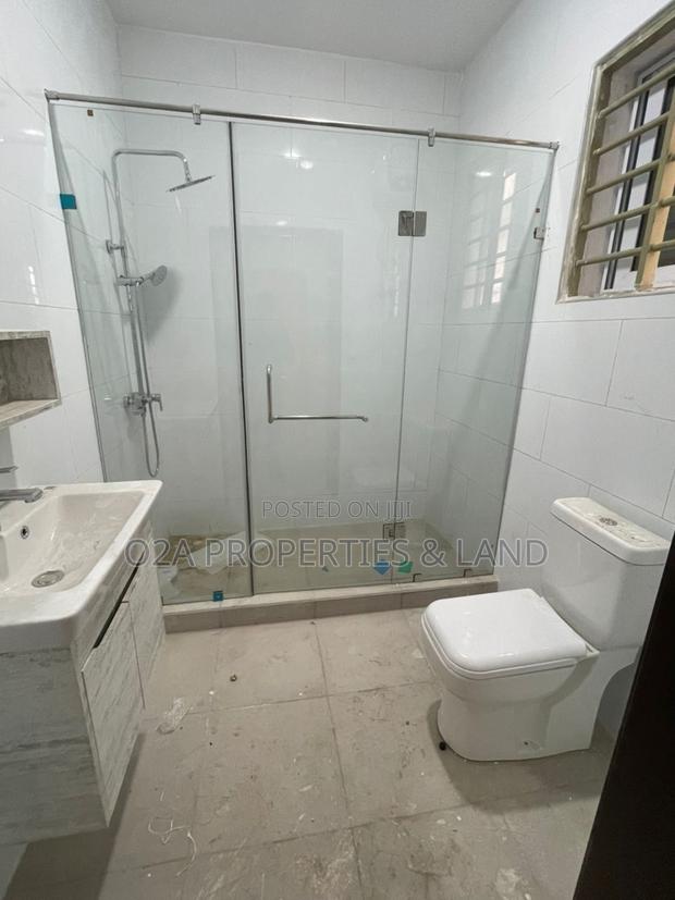4bdrm House in Lakeside Estate for sale photo 9