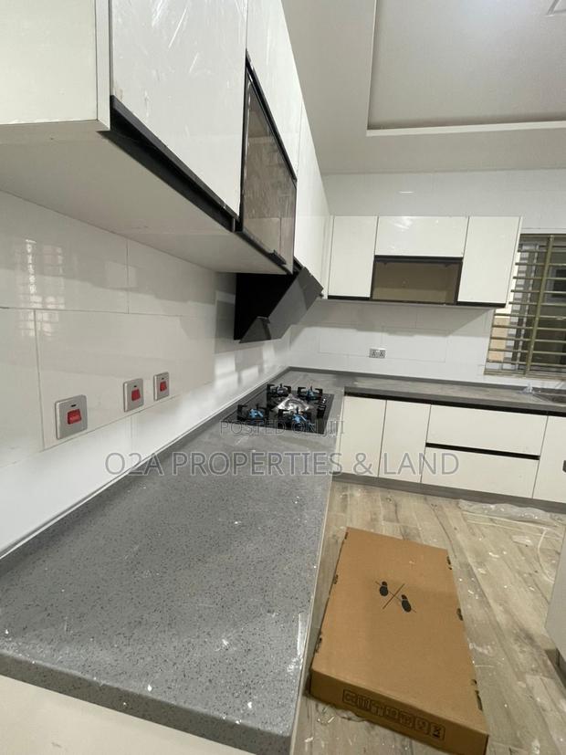 4bdrm House in Lakeside Estate for sale photo 13