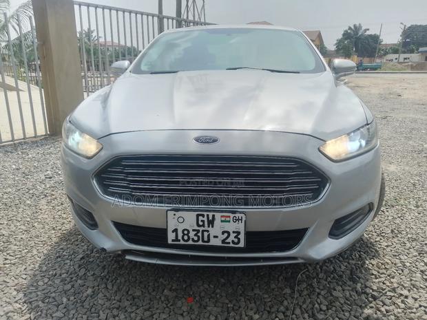 Ford Fusion 2013 Silver