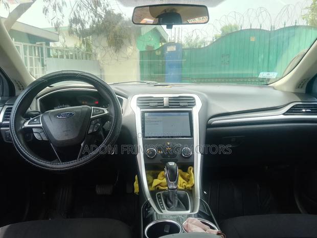 Ford Fusion 2013 Silver photo 3