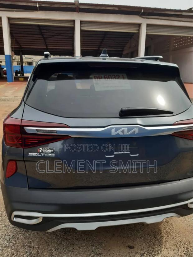 Kia Seltos EX 2023 Gray