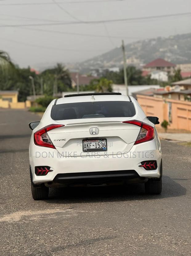 Honda Civic EX-L Sedan 2018 White photo 2
