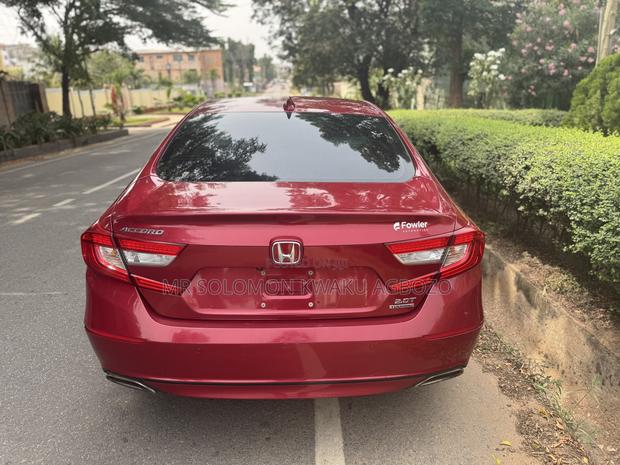 Honda Accord 2018 Red photo 4