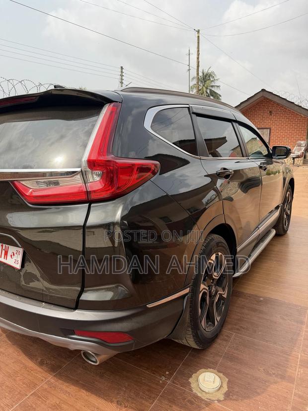 Honda CR-V Touring 4dr SUV AWD (1.5L 4cyl CVT) 2017 Green