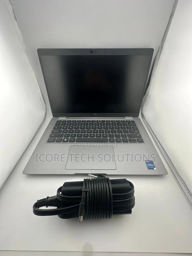 Laptop Dell Latitude 5430 32GB Intel Core I7 SSD 1T