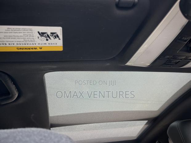 Mercedes-Benz C250 2014 Red