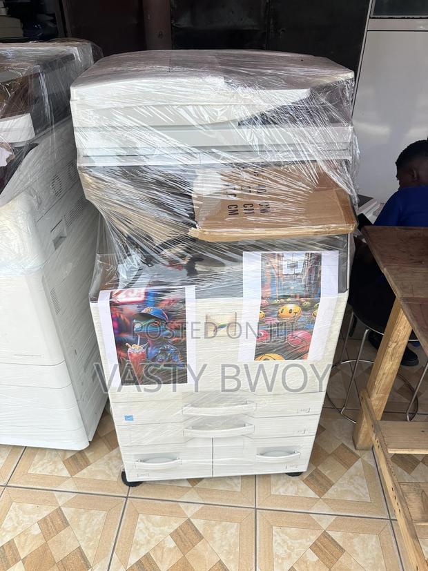 Hp Laser Jet M725 photo 6