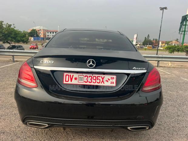 Mercedes-Benz C300 Sport 4dr AWD 4Matic Sedan (2.0L 4cyl 7A) 2015 Black