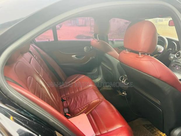 Mercedes-Benz C300 Sport 4dr AWD 4Matic Sedan (2.0L 4cyl 7A) 2015 Black