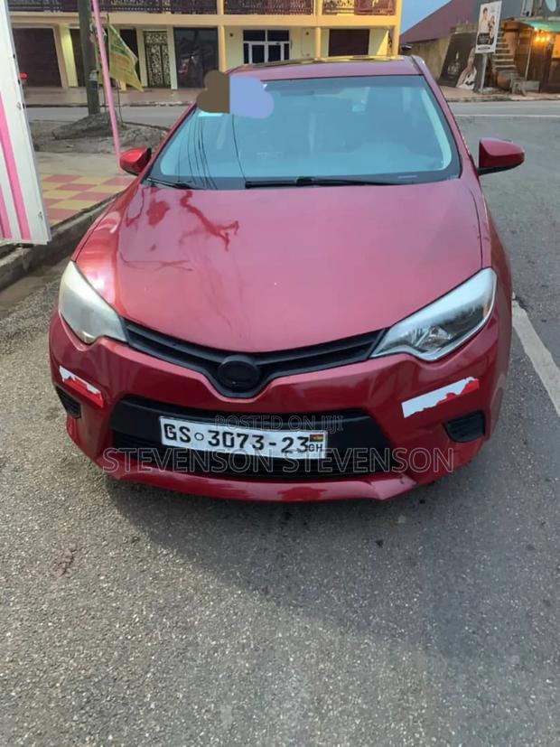 Toyota Corolla LE Premium 4dr Sedan (1.8L 4cyl CVT) 2016 Red