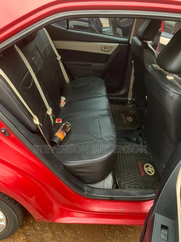 Toyota Corolla LE Premium 4dr Sedan (1.8L 4cyl CVT) 2016 Red