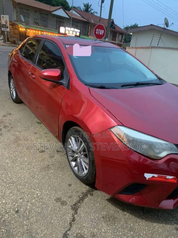 Toyota Corolla LE Premium 4dr Sedan (1.8L 4cyl CVT) 2016 Red