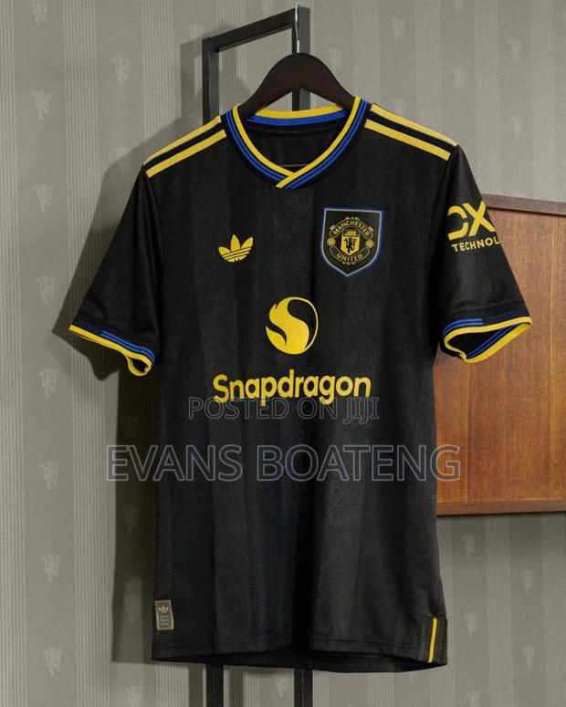 Manchester United Jersey Home and Away