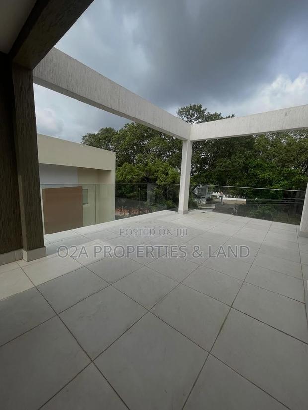 4bdrm House in Cantomments, Acquinas for sale photo 2
